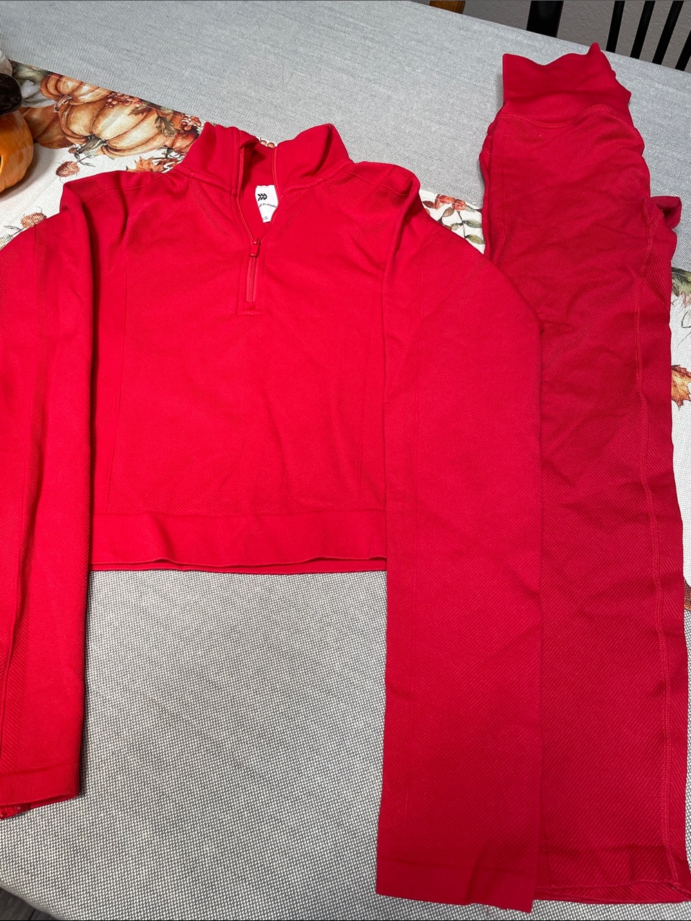 All in Motion Red Active Zip-Front Top and Pants Set, S